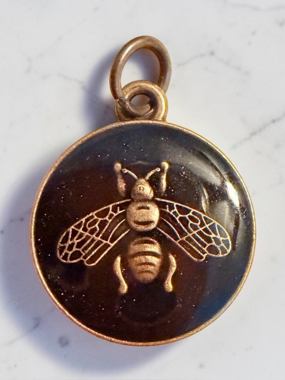 GUCCI Black Enamel Bee Medallion Charm Pendant Gold-Tone Made in Italy